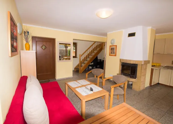 Dom Koral * Poddąbie